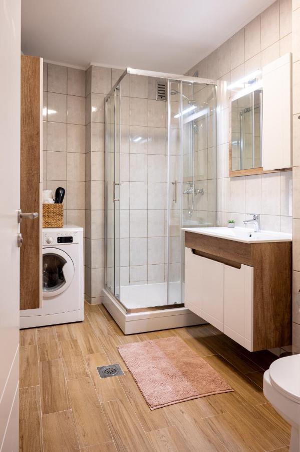 Poppy Elegance City Center & Free Parking Saraievo Exterior foto